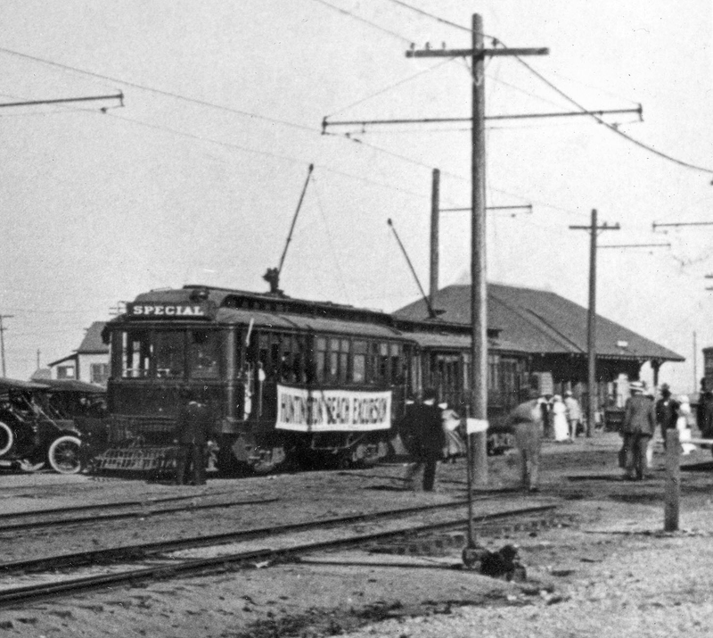Illustration for article titled Trolley Tracks Once Ran Through the Beaches of Los Angeles